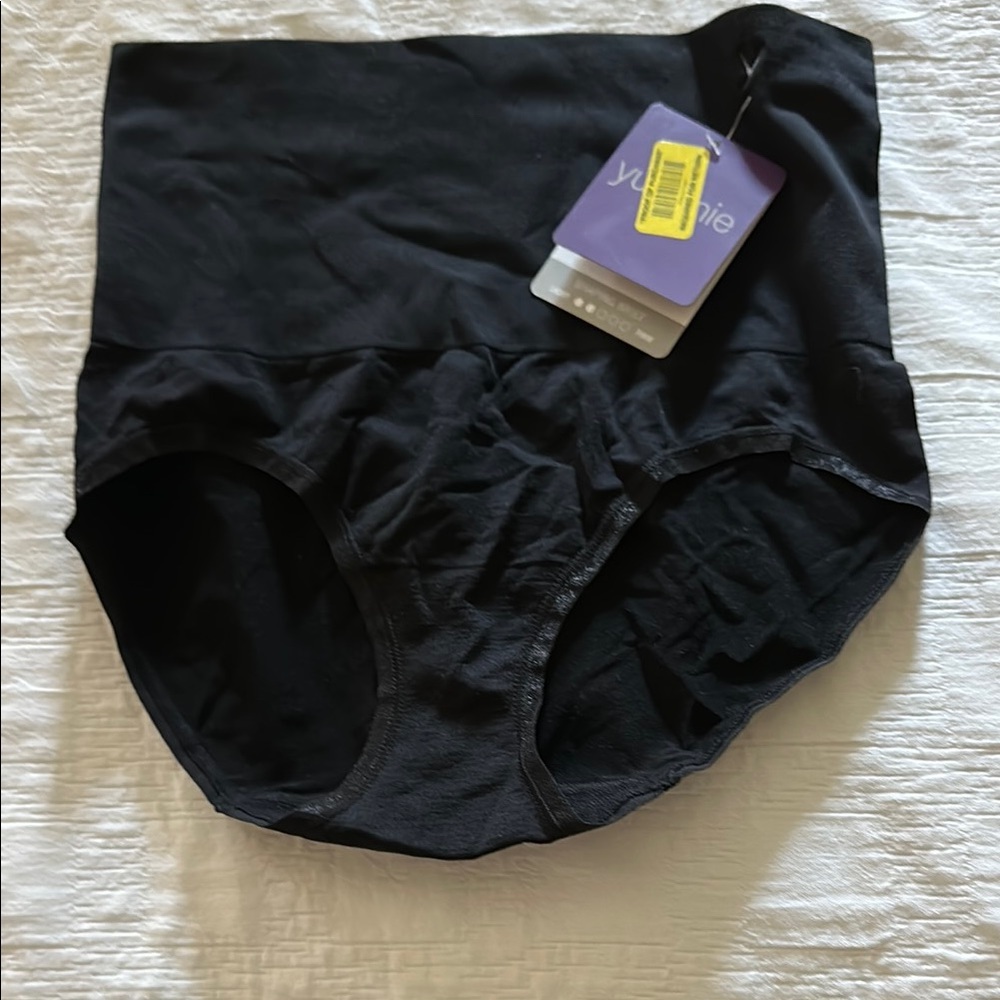 Yummie by Heather Thomson Black Control Panties